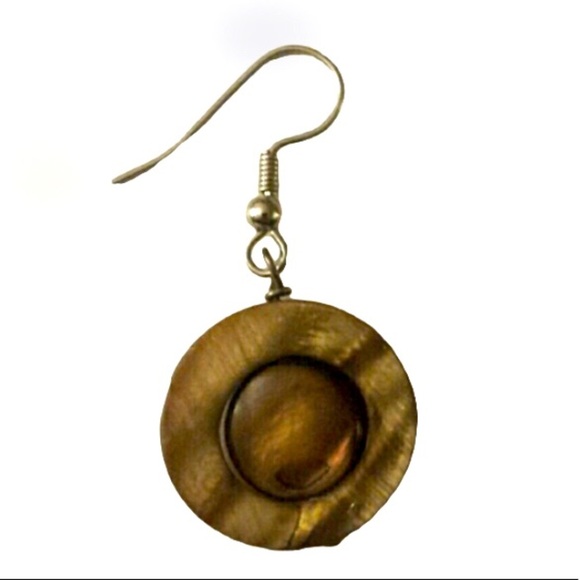 Shell in Brown Round Circle Earrings in Silver - Picture 2 of 5